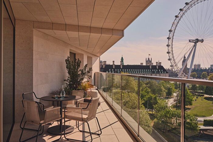 3 Bedroom Flat For Sale In Seven, Southbank Place, SE1