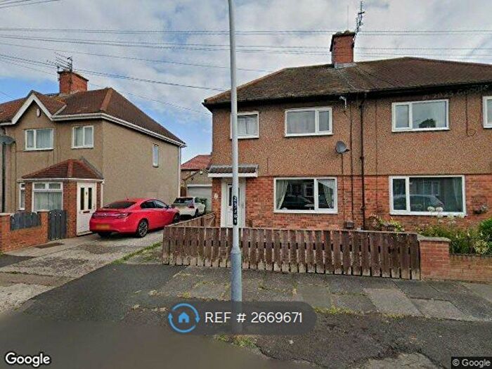 3 Bedroom Semi-Detached House To Rent In Princes Gardens, Blyth, NE24