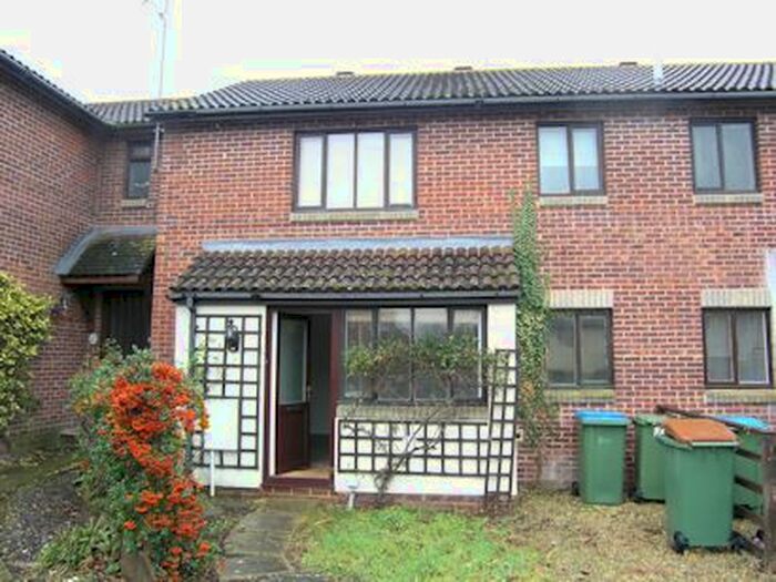 1 Bedroom Terraced House To Rent In Farnefold Road, Steyning, West Sussex, BN44