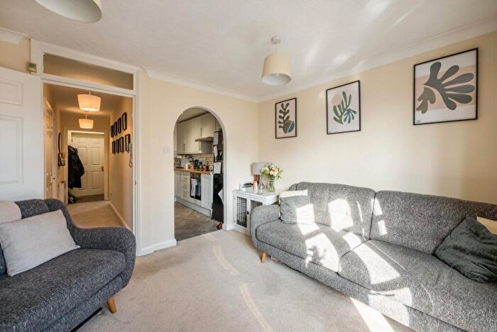 2 Bedroom Apartment To Rent In Emerald Quay, Shoreham-By-Sea, BN43