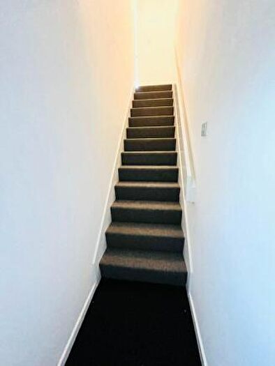 1 Bedroom Semi-Detached House To Rent In Thornford Drive, Swindon, SN5