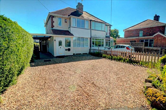 2 Bedroom Semi-Detached House For Sale In Birmingham Road, Whitacre Heath, B46
