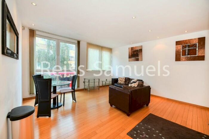 1 Bedroom Apartment To Rent In Helion Court, Westferry Road, London, E14