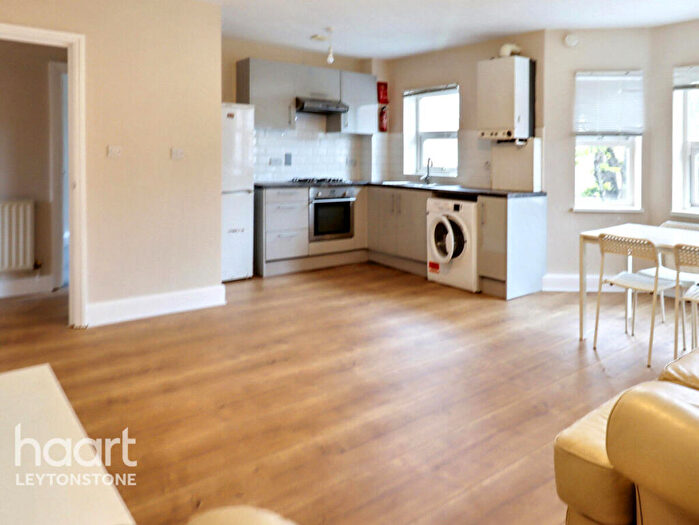 2 Bedroom Block Of Apartments To Rent In Skeltons Lane, London, E10