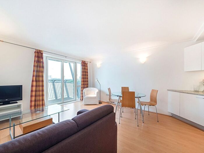 1 Bedroom Flat For Sale In Naxos Building, Hutchings Street, E14