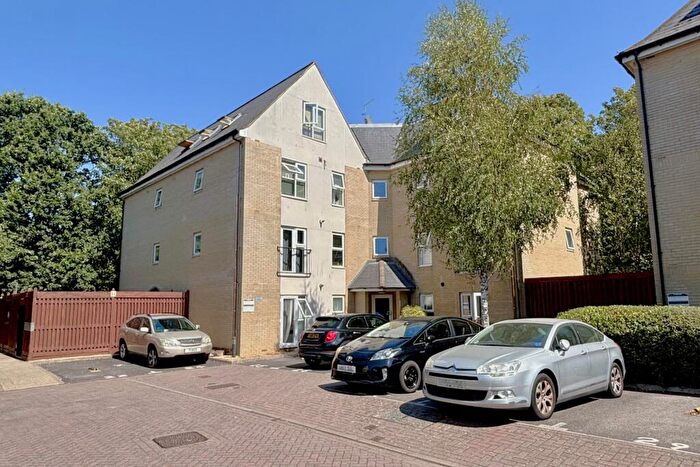 1 Bedroom Apartment For Sale In Lindoe Close, Southampton, SO15
