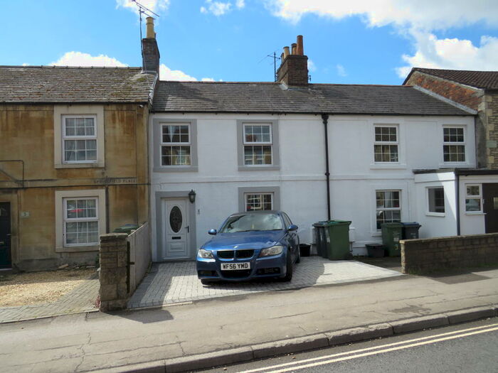 3 Bedroom House To Rent In Park Lane, Chippenham, SN15