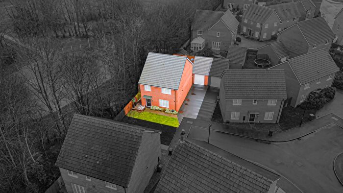 4 Bedroom Detached House For Sale In Signal Hayes Road, Walmley, Sutton Coldfield, B76