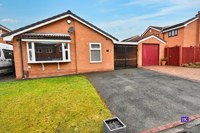 3 Bedroom Detached Bungalow For Sale In Coldstream Close, Cinnamon Brow, WA2