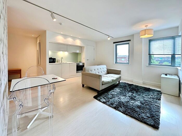 1 Bedroom Flat To Rent In Manor Mills, Ingram Street, Leeds, West Yorkshire, LS11