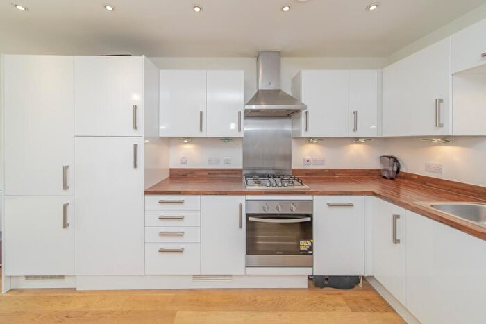 2 Bedroom Apartment To Rent In Peet Court, Warton Road London, E3