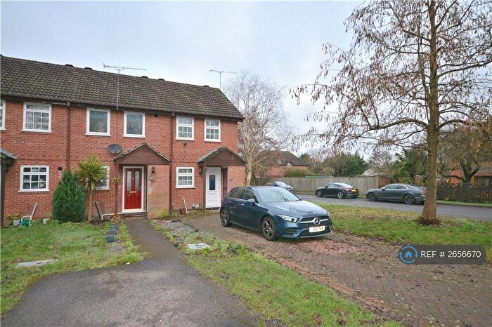 2 Bedroom Terraced House To Rent In Northampton Close, Bracknell, RG12