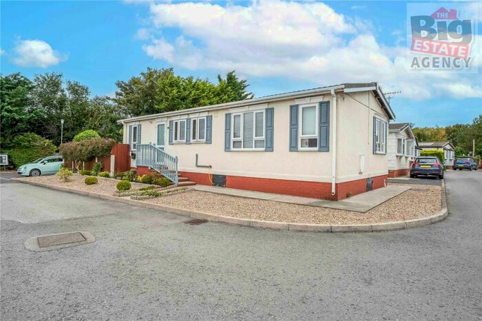 2 Bedroom Retirement Property For Sale In Willowbrook Park, Sandycroft, Deeside, CH5