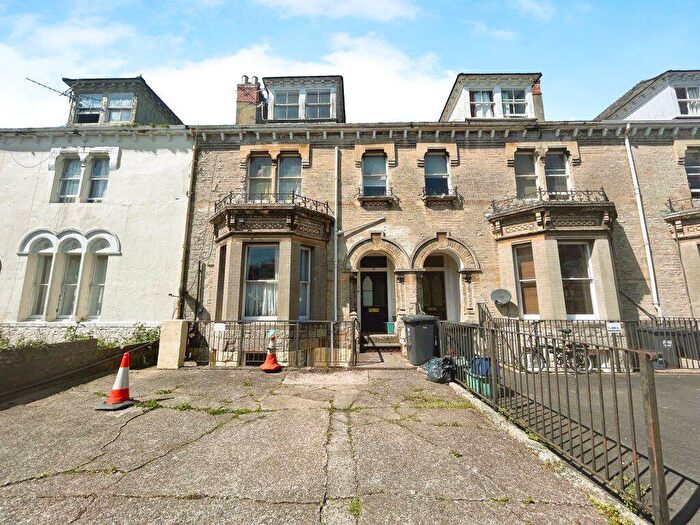 1 Bedroom Flat To Rent In Barnstaple, EX32