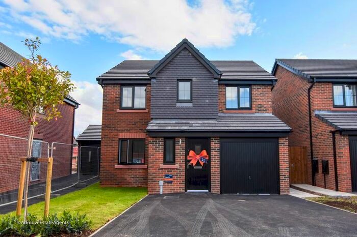 4 Bedroom Detached House To Rent In Silk Mill Street, Tyldesley, Manchester, M28