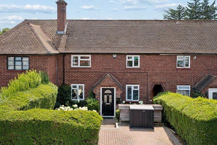 3 Bedroom Terraced House For Sale In Marlow., SL7