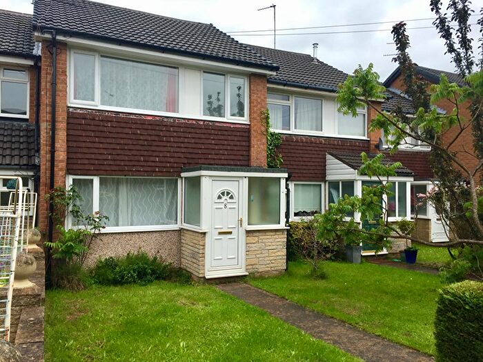 3 Bedroom House To Rent In Axminster Walk, Bramhall, SK7