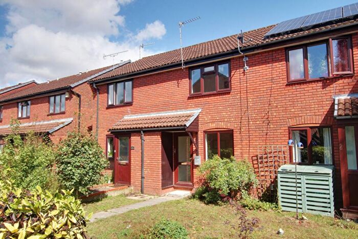 2 Bedroom House For Sale In Romsey, SO51