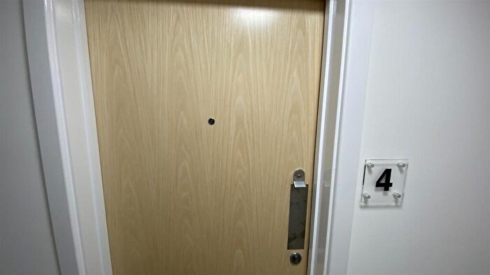 Studio To Rent In Barrett - Ref, CT1