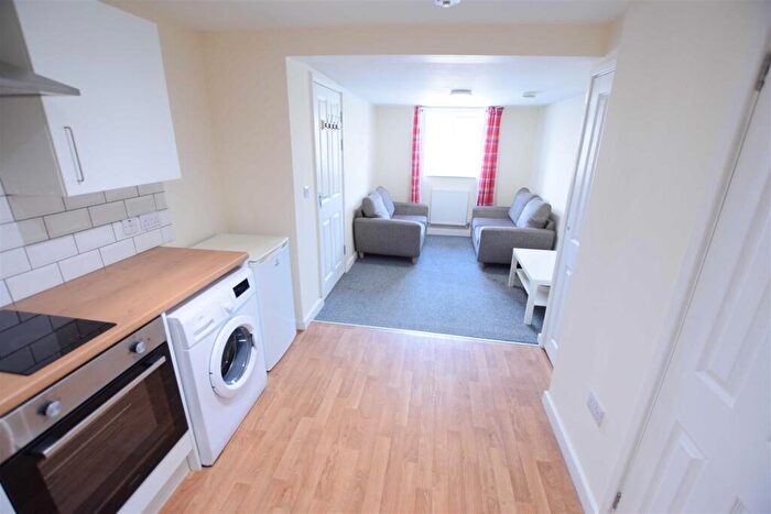 1 Bedroom Apartment To Rent In Newark Road, Lincoln, LN5