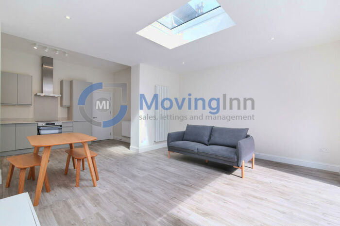 1 Bedroom Flat To Rent In Birdhurst Road, South Croydon, Surrey, CR2