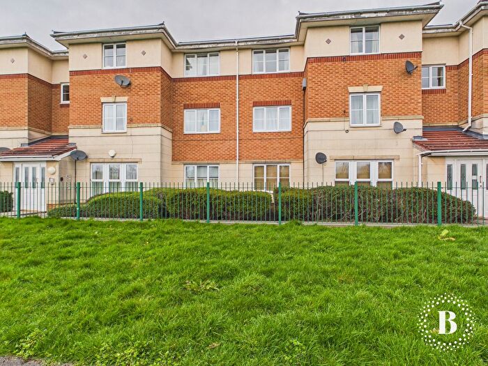 2 Bedroom Flat To Rent In Keepers Close, Firth Park, Sheffield, S5