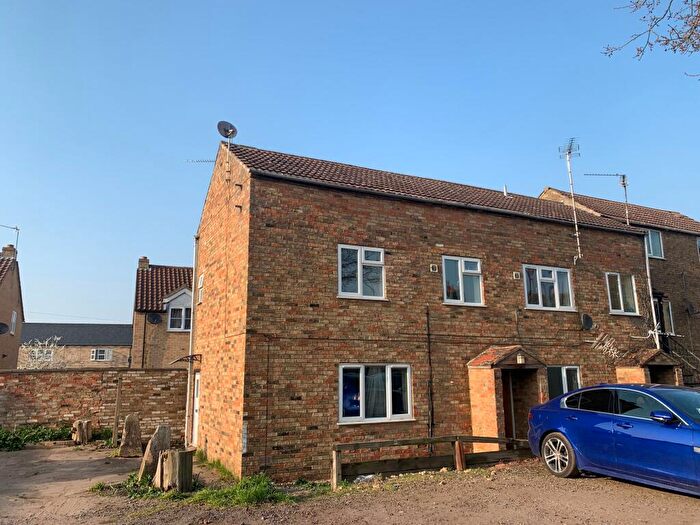 1 Bedroom Flat To Rent In Coach House Court, Railway Lane, Chatteris, PE16