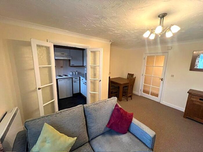 1 Bedroom Apartment To Rent In St Fagans Road, Cardiff, CF5
