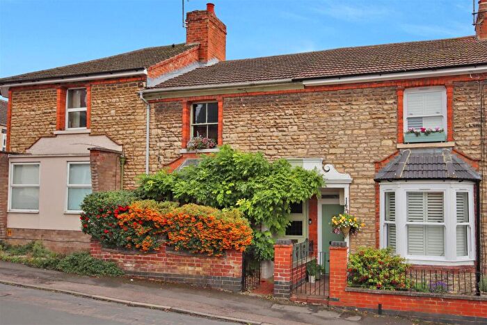 2 Bedroom Terraced House For Sale In Harborough Road, Rushden, NN10