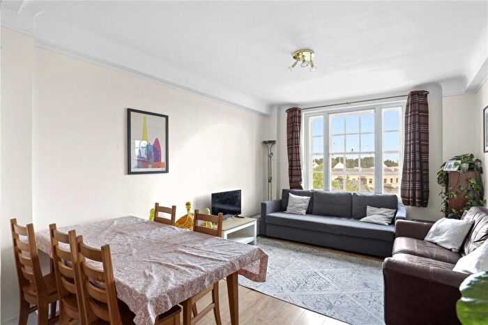 2 Bedroom Flat To Rent In Ivor Court, Gloucester Place, NW1