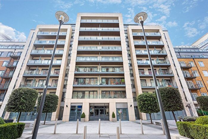 2 Bedroom Flat For Sale In Boulevard Drive, Beaufort Park, Colindale, NW9