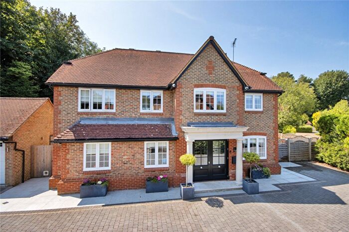 4 Bedroom Detached House For Sale In Nutfields, Ightham, Sevenoaks, Kent, TN15