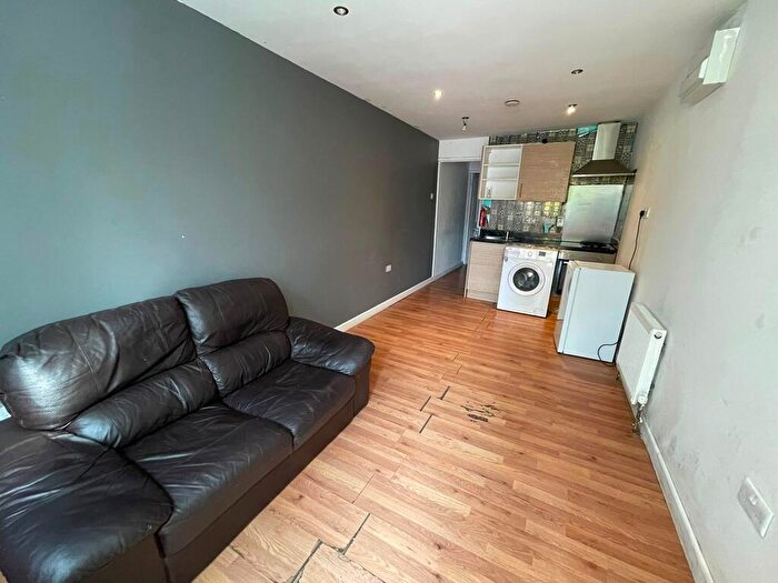 1 Bedroom Flat To Rent In Gloucester Road Avonmouth, Bristol, BS11