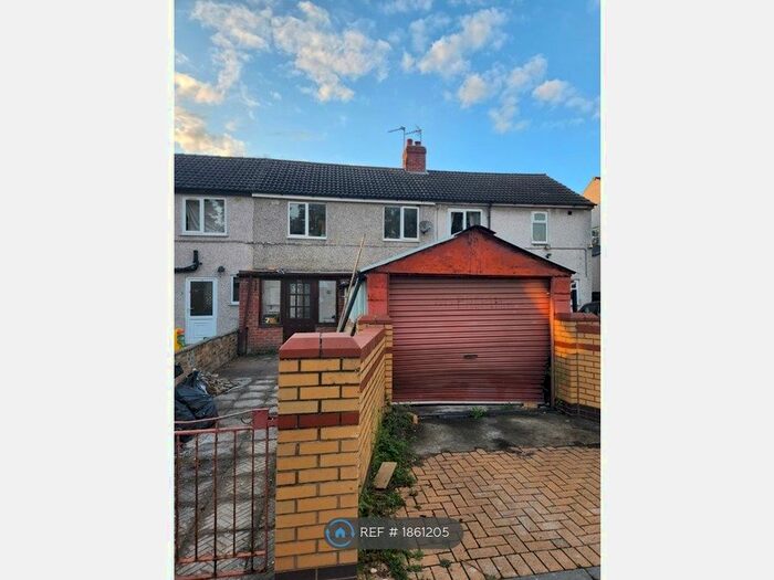 3 Bedroom Detached House To Rent In Windsor Road, Stainforth, Doncaster, DN7