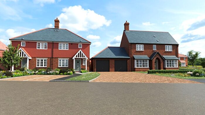 3 Bedroom Semi-detached House For Sale In Knightwood Chase, Station Road, Fordingbridge, SP6