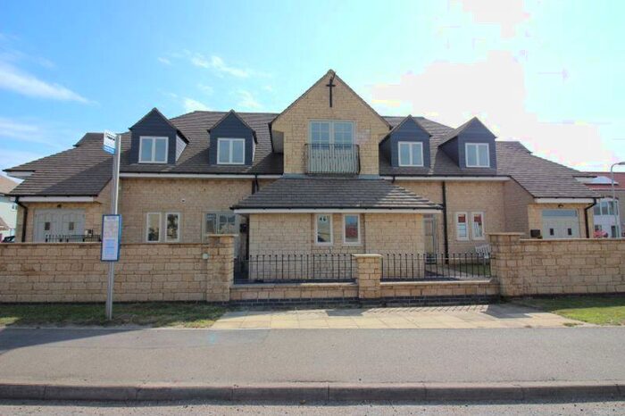 2 Bedroom Apartment To Rent In Towngate Mews, Peterborough Road, Market Deeping, PE6