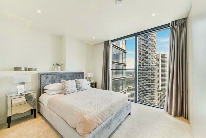 2 Bedroom Apartment To Rent In Hampton Tower - Th Floor, Canary Wharf, E14
