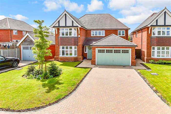 4 Bedroom Detached House For Sale In Archer Road, Marden, Tonbridge, Kent, TN12