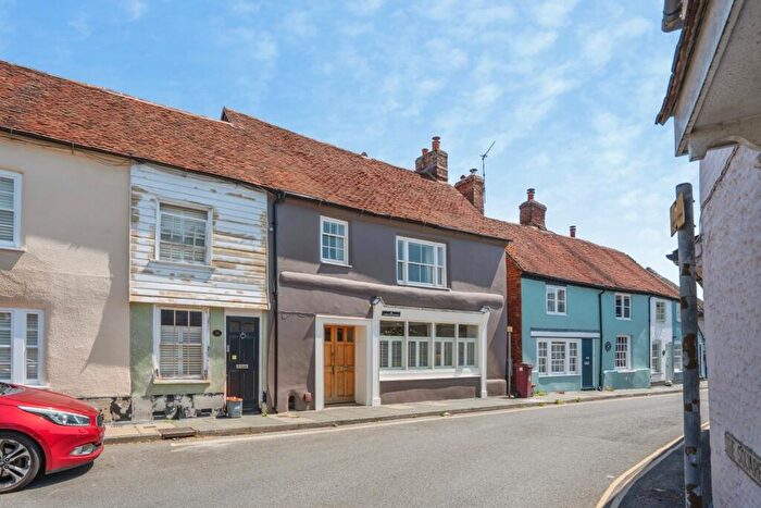 3 Bedroom End Of Terrace House For Sale In East Street, Westbourne, Emsworth, West Sussex, PO10