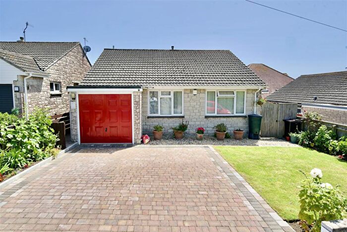 3 Bedroom Bungalow For Sale In Chapel Lane, Weymouth, DT3