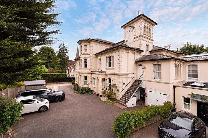 4 Bedroom Flat For Sale In Bedroom Apartment, Ferndale, Tunbridge Wells, TN2