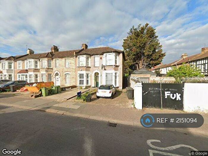 1 Bedroom Flat To Rent In Sunnyside Road, Ilford, IG1
