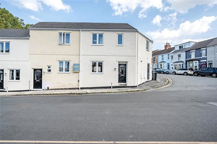 2 Bedroom Terraced House To Rent In Radnor Street, Old Town, Swindon, Wiltshire, SN1