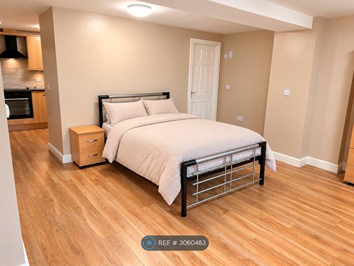 Studio To Rent In Dover Place, Bristol, BS8