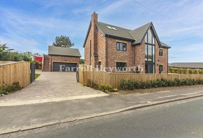 5 Bedroom Detached House For Sale In Dawbers Lane, Euxton, Chorley, PR7