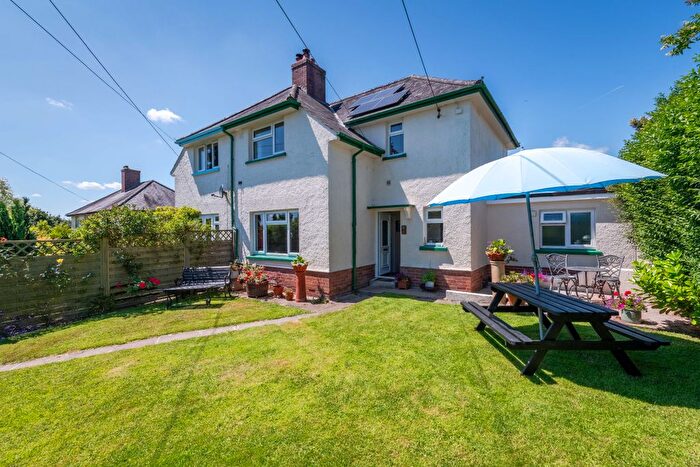3 Bedroom Semi-Detached House For Sale In Nymet Villas, Kings Nympton, EX37