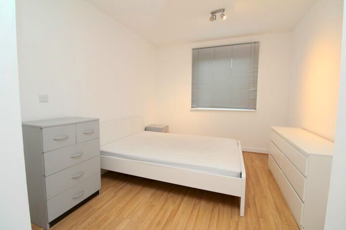 1 Bedroom Flat To Rent In Deals Gateway, Lewisham, SE13
