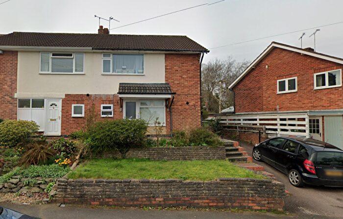 3 Bedroom Semi-Detached House To Rent In Kendrick Drive, Oadby, Leicester, LE2