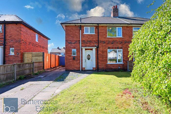 3 Bedroom Semi-Detached House To Rent In Carlton Road, Newark, NG24