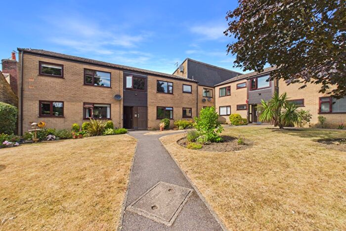 2 Bedroom Flat For Sale In Park View Court, Cobnar Road, Norton Lees, S8